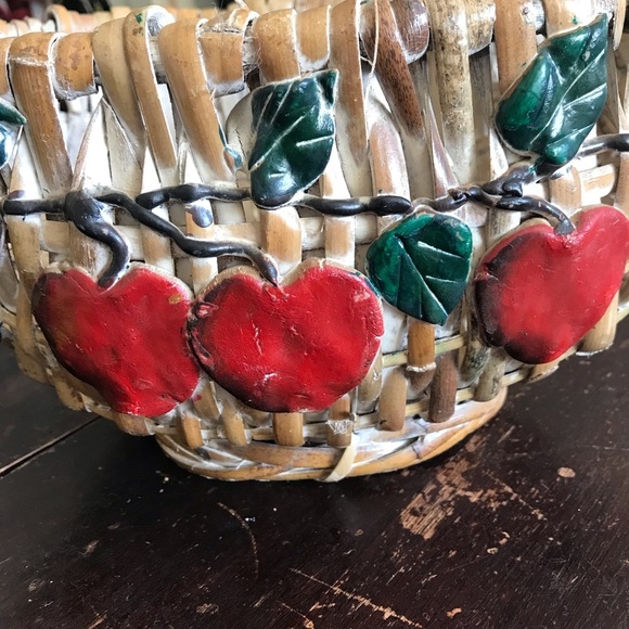 Vintage Beautiful Bent Branch Handle Apple Basket - Picture 6 of 13